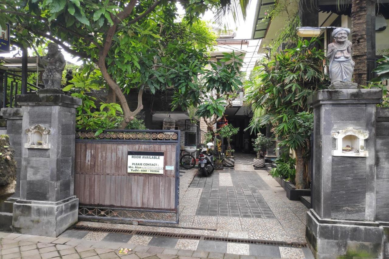 Oyo 90274 Odah Guest House 庫塔 外观 照片